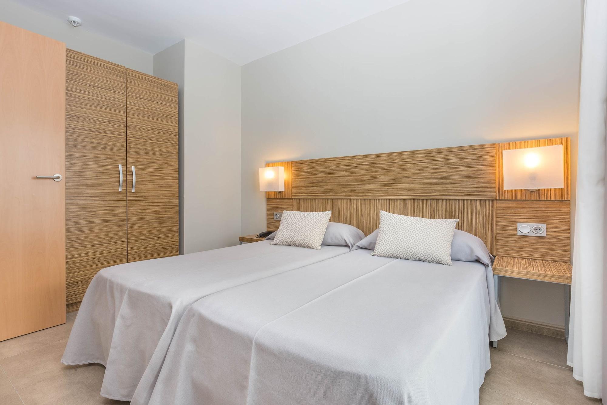 Odissea Park Apartahotel Santa Susanna